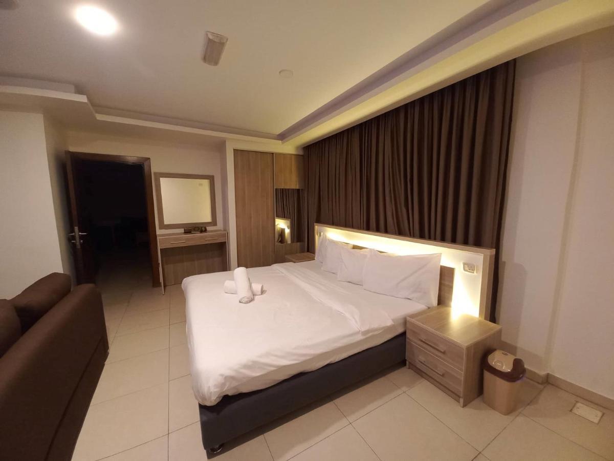 Lujain Hotel فندق النور واللجين Ammán Kültér fotó