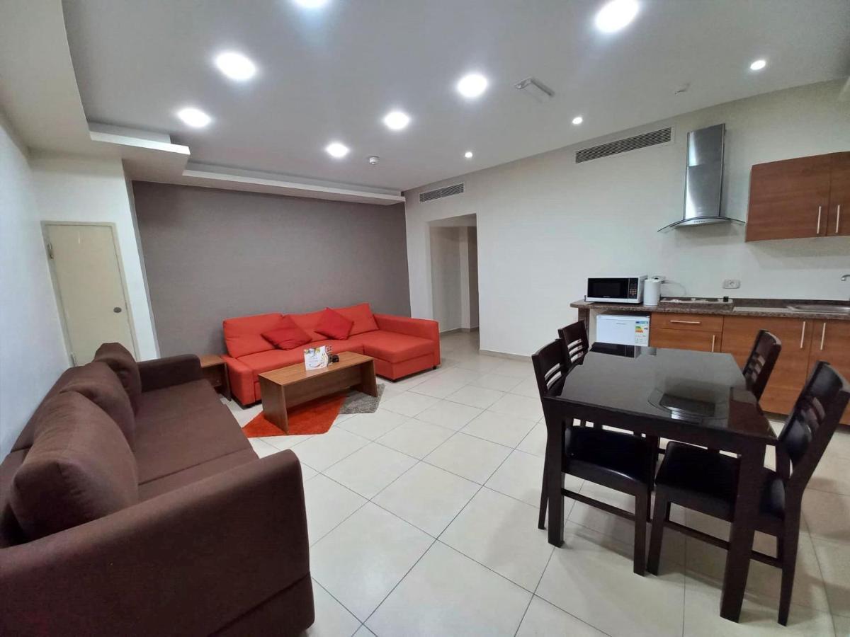 Lujain Hotel فندق النور واللجين Ammán Kültér fotó