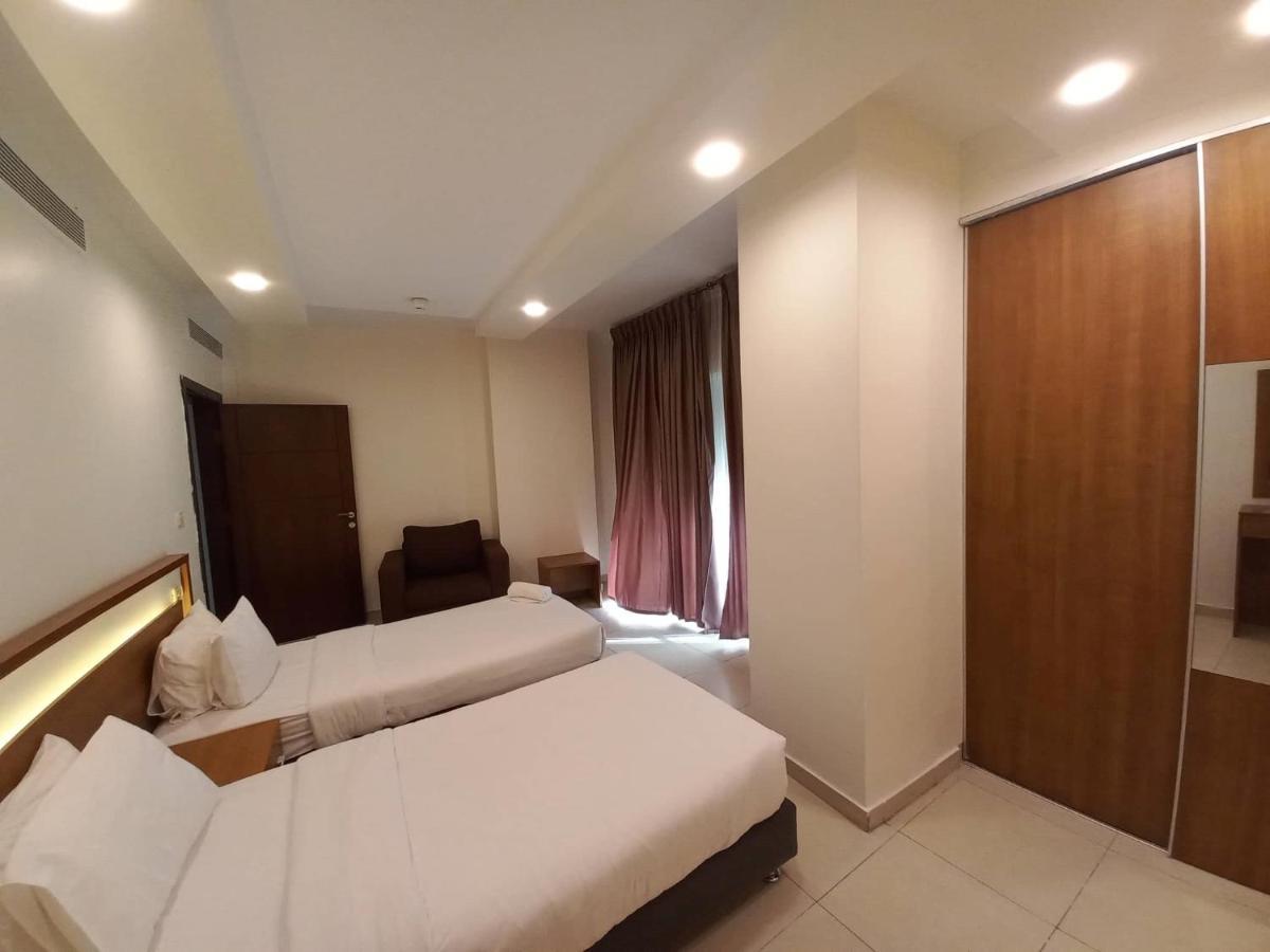 Lujain Hotel فندق النور واللجين Ammán Kültér fotó