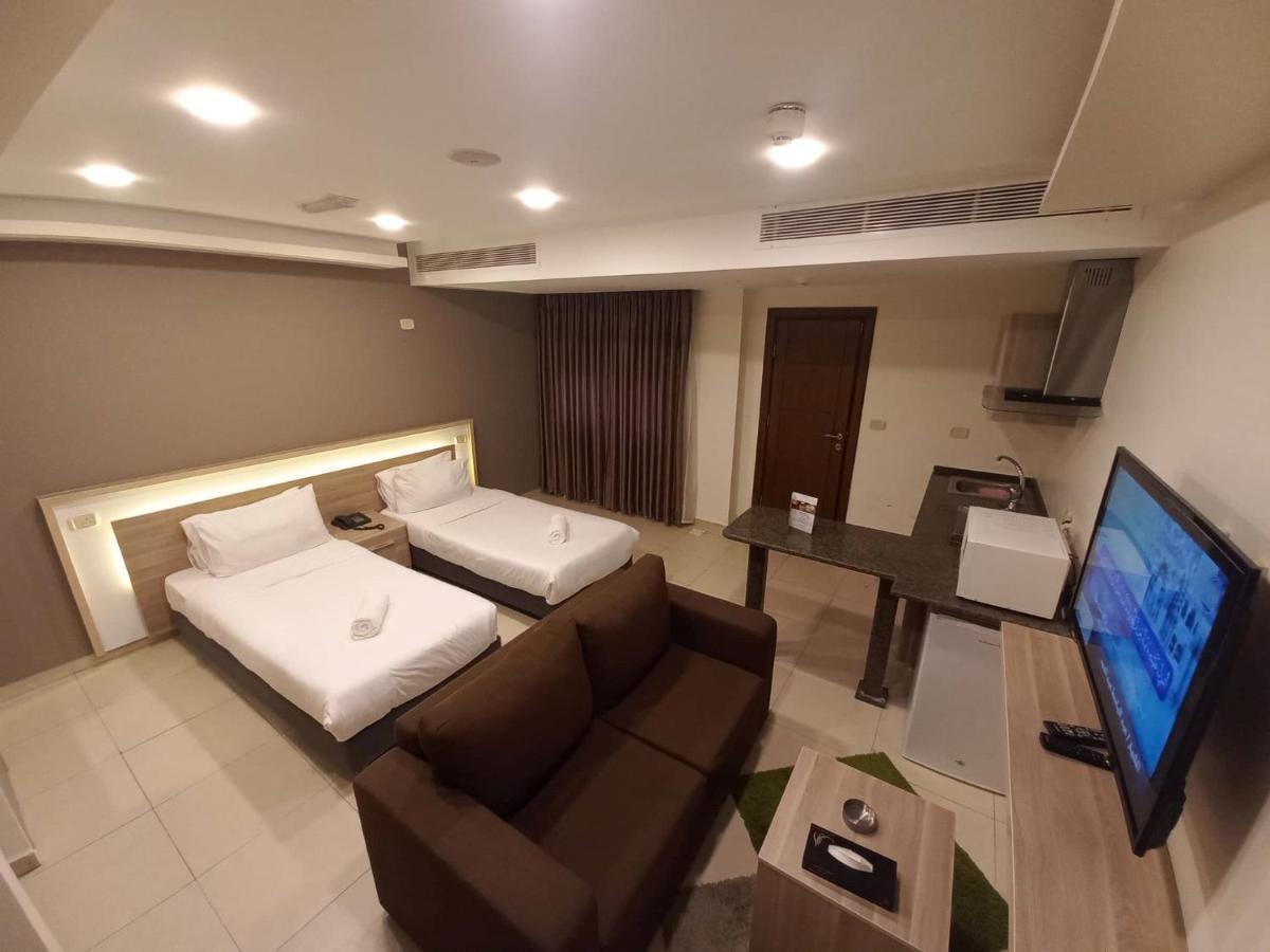 Lujain Hotel فندق النور واللجين Ammán Kültér fotó