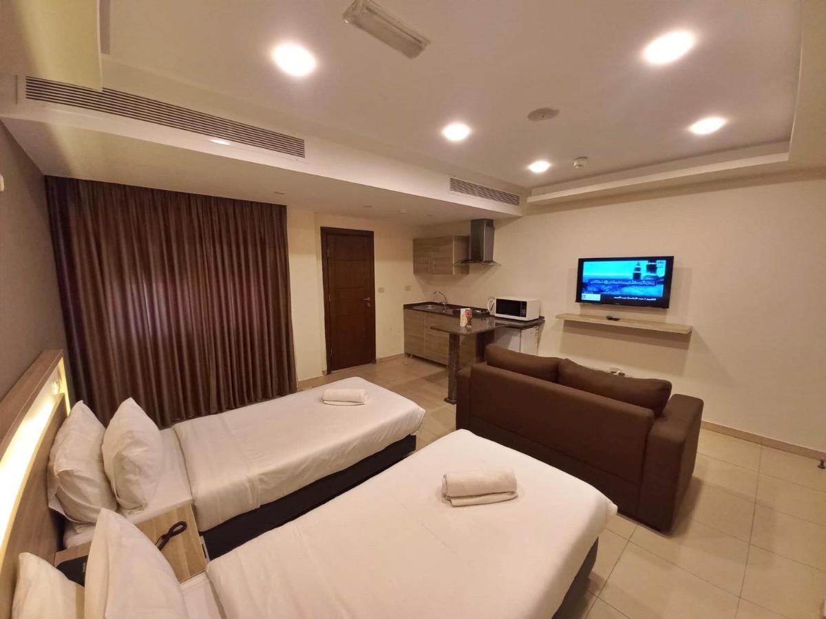 Lujain Hotel فندق النور واللجين Ammán Kültér fotó